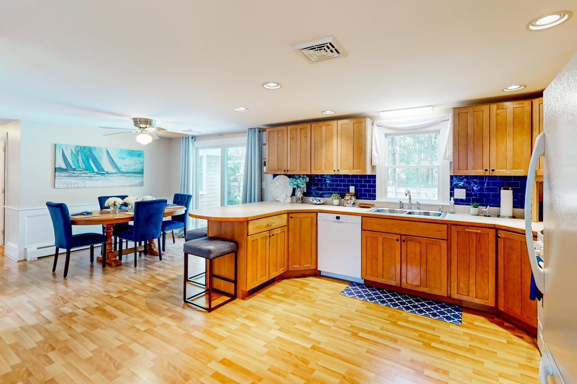 Blue Octopus Hideaway Villa West Yarmouth Exterior photo